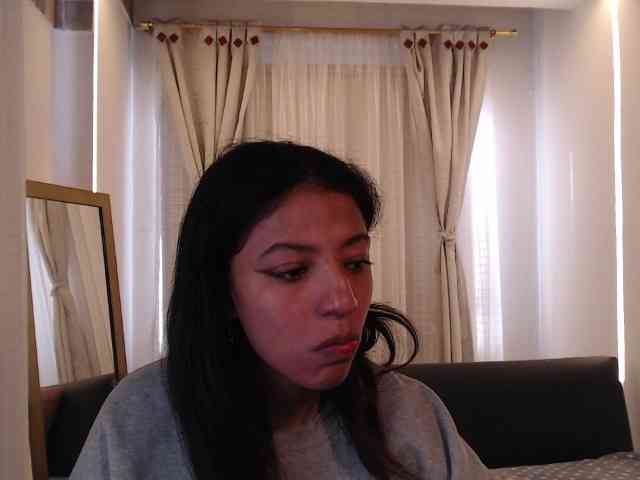 Scarleet-miaa webcam