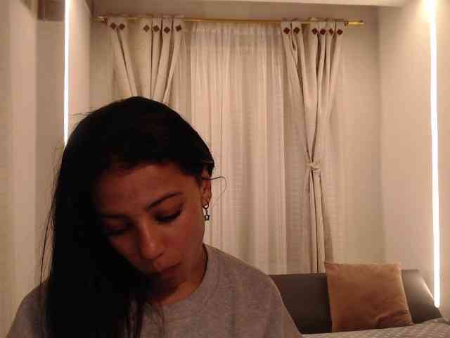 Scarleet-miaa webcam