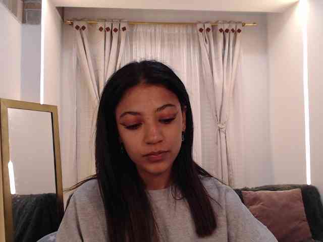 Scarleet-miaa webcam