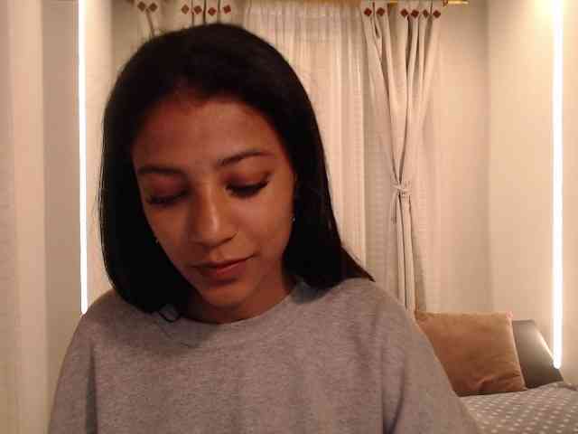 Scarleet-miaa webcam