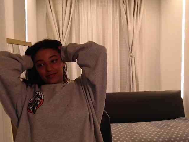 Scarleet-miaa webcam