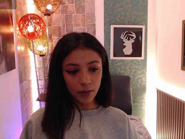 Scarleet-miaa webcam
