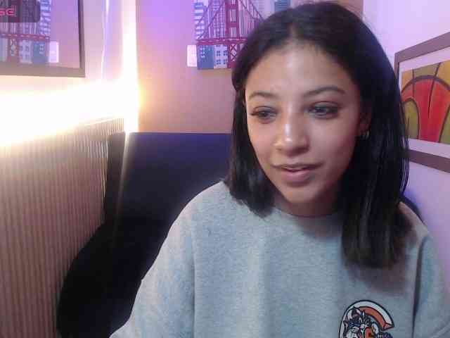 Scarleet-miaa webcam