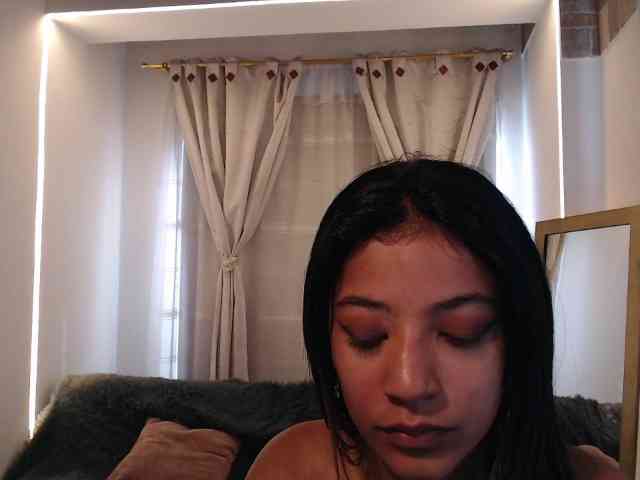 Scarleet-miaa webcam