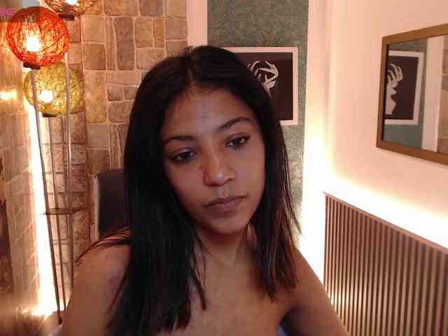 Scarleet-miaa webcam