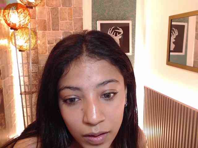 Scarleet-miaa webcam