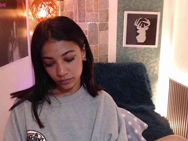 Scarleet-miaa webcam