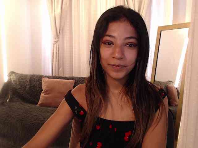 Scarleet-miaa webcam