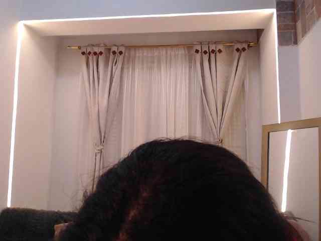 Scarleet-miaa webcam