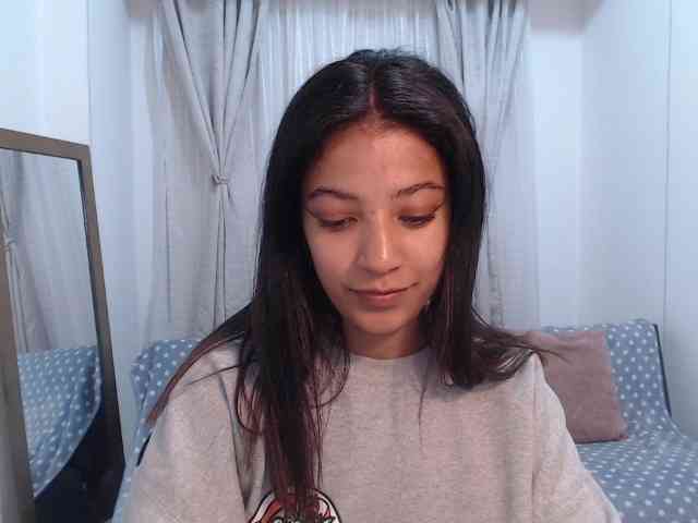 Scarleet-miaa webcam