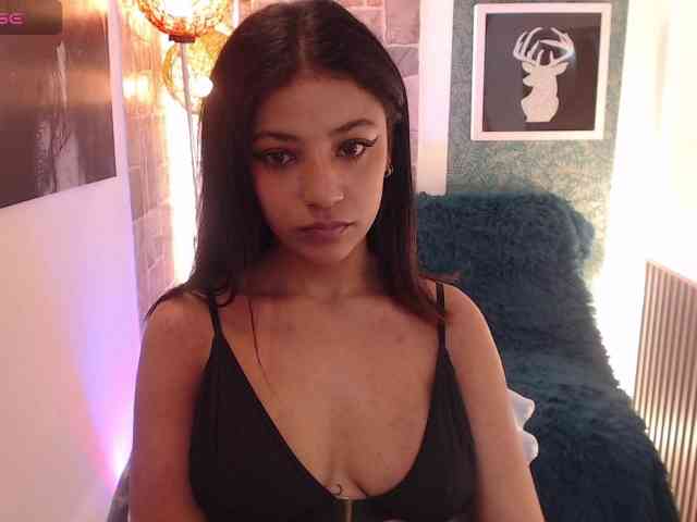 Scarleet-miaa webcam