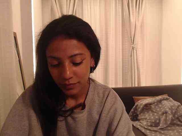 Scarleet-miaa webcam