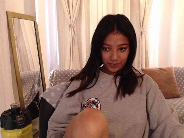 Scarleet-miaa webcam