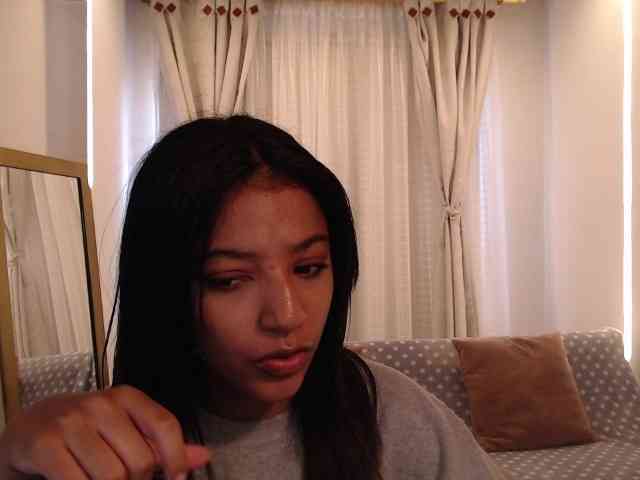 Scarleet-miaa webcam