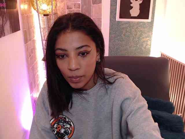 Scarleet-miaa webcam