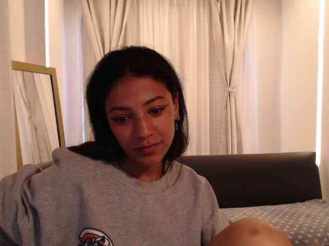 Scarleet-miaa webcam