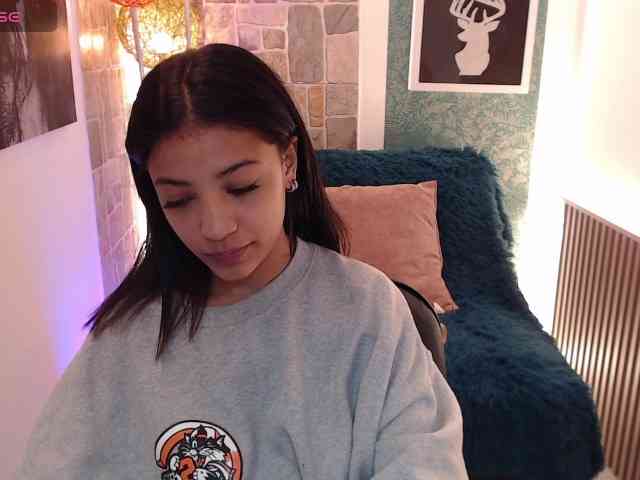 Scarleet-miaa webcam