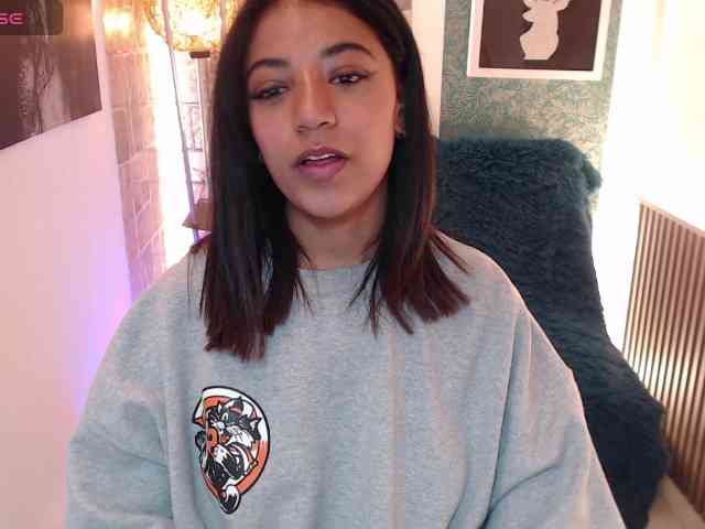 Scarleet-miaa webcam