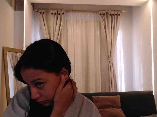 Scarleet-miaa webcam