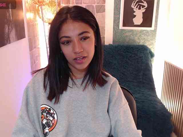 Scarleet-miaa webcam