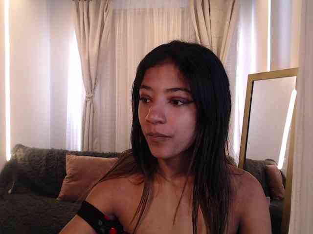 Scarleet-miaa webcam