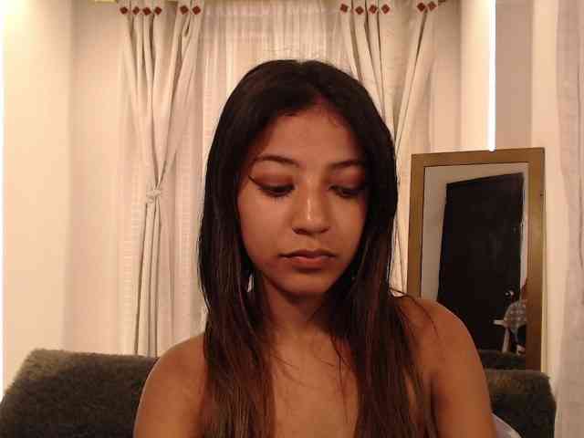 Scarleet-miaa webcam