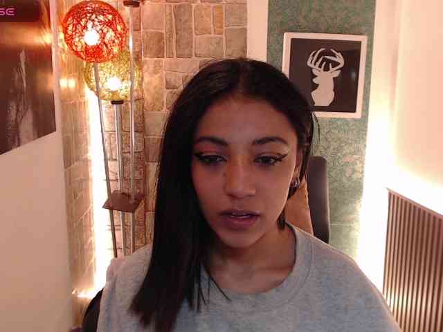 Scarleet-miaa webcam