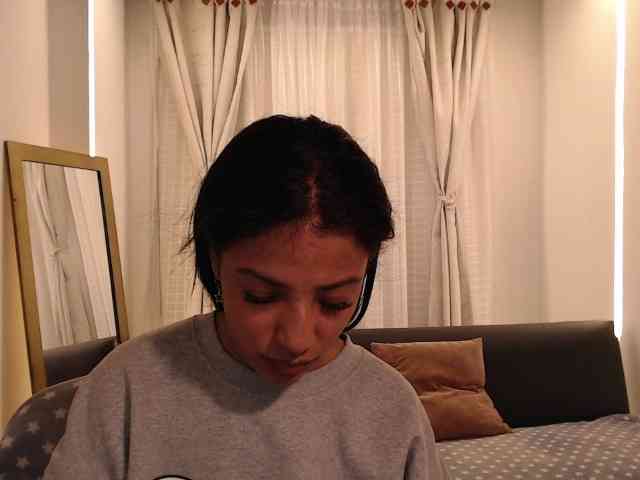 Scarleet-miaa webcam