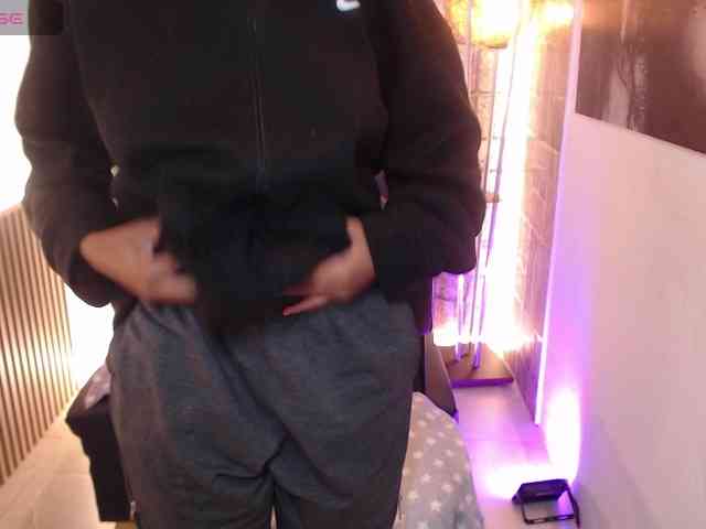 Scarleet-miaa webcam