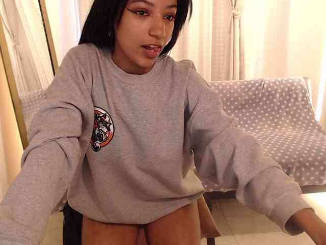 Scarleet-miaa webcam
