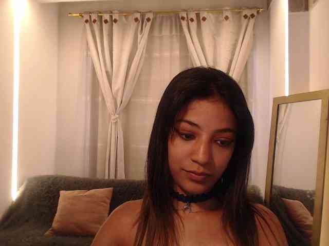 Scarleet-miaa webcam