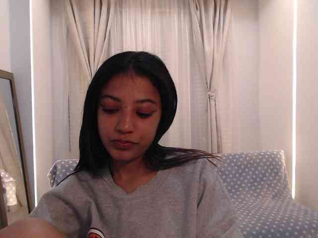Scarleet-miaa webcam