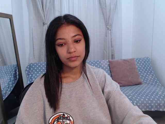Scarleet-miaa webcam