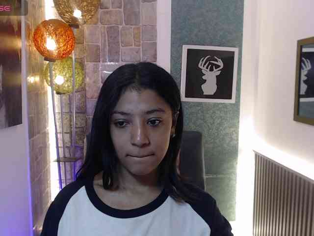 Scarleet-miaa webcam