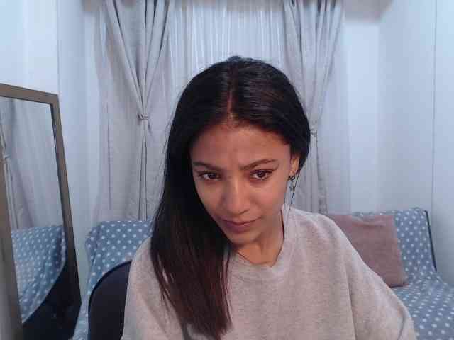 Scarleet-miaa webcam