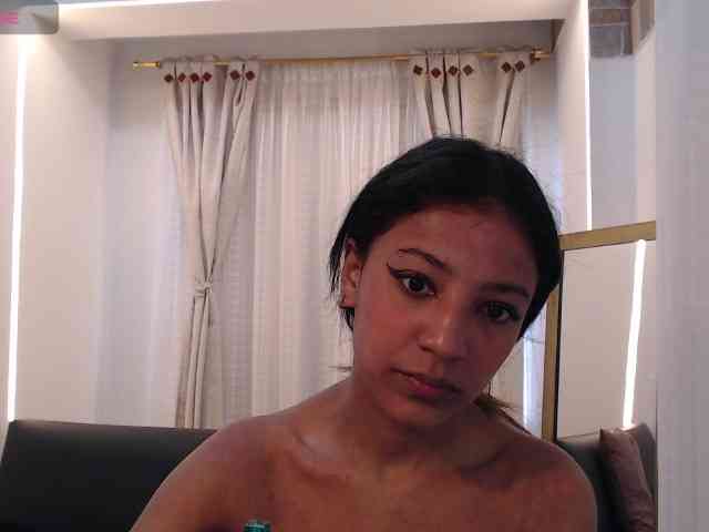 Scarleet-miaa webcam