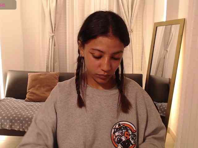 Scarleet-miaa webcam