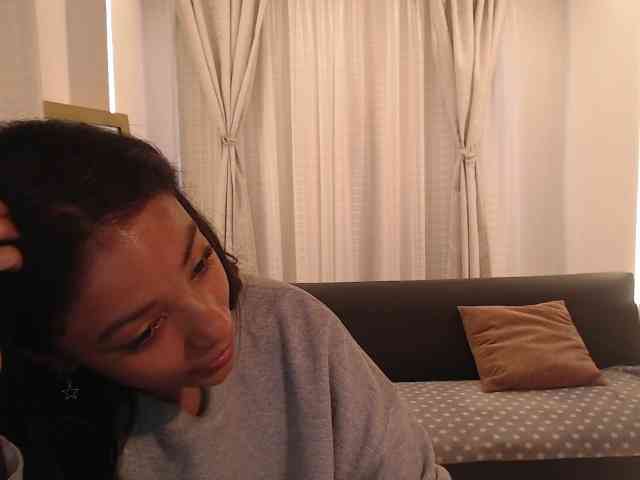 Scarleet-miaa webcam