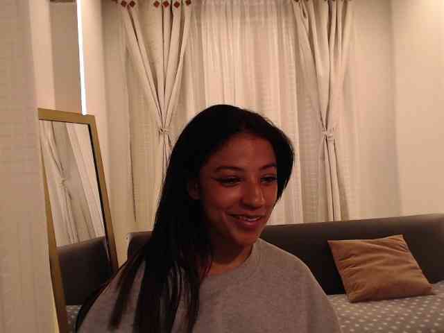 Scarleet-miaa webcam