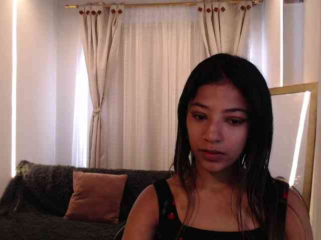 Scarleet-miaa webcam