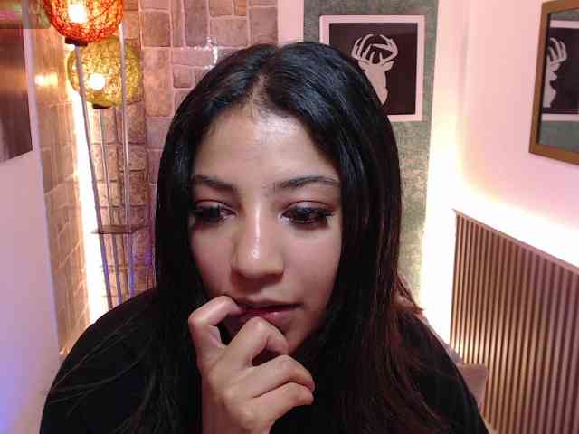 Scarleet-miaa webcam