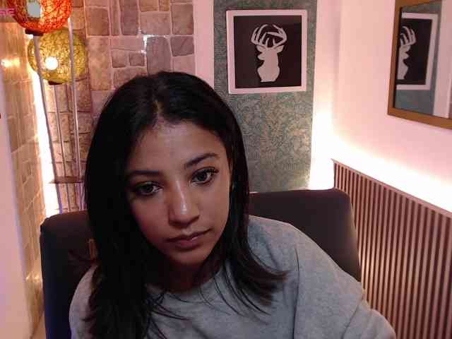 Scarleet-miaa webcam