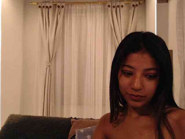 Scarleet-miaa webcam