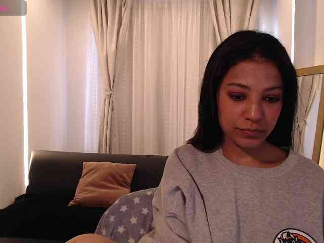 Scarleet-miaa webcam
