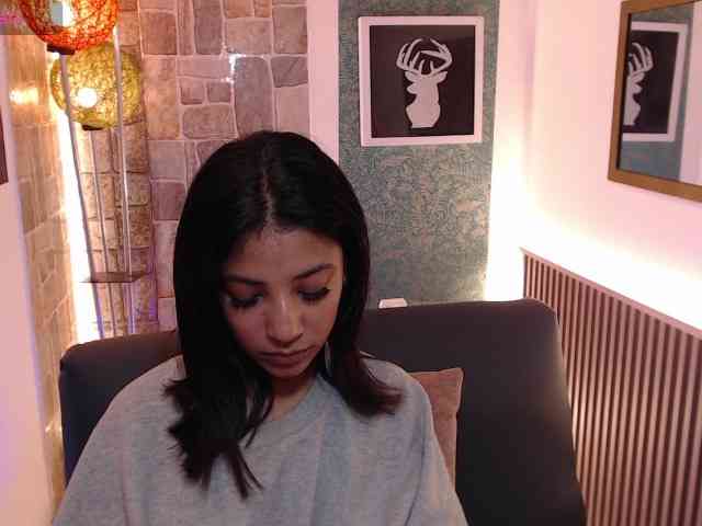 Scarleet-miaa webcam