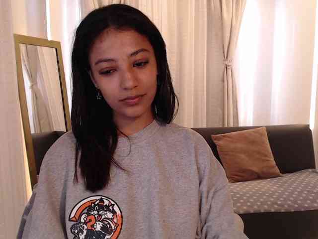 Scarleet-miaa webcam