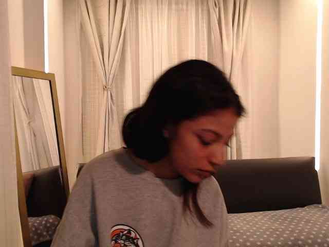Scarleet-miaa webcam