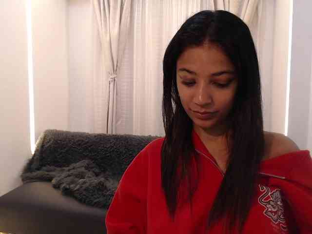 Scarleet-miaa webcam