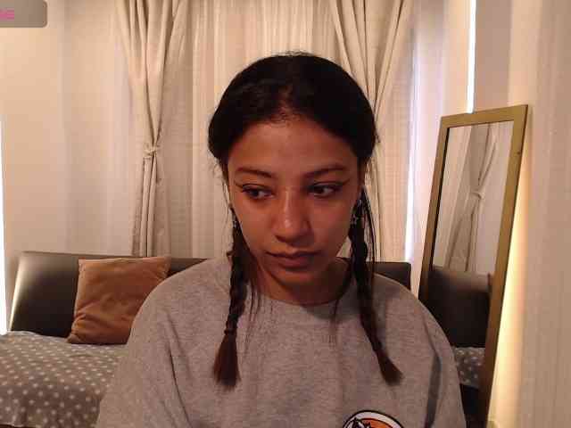 Scarleet-miaa webcam