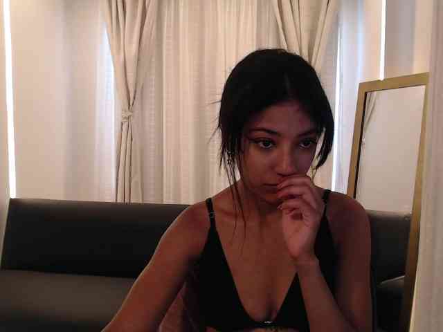 Scarleet-miaa webcam